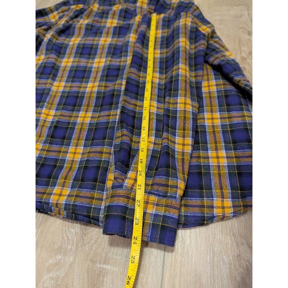 Duluth Trading Relaxed Fit Plaid Flannel Men’s M Purple Gold Vikings Colors - Picture 8 of 11